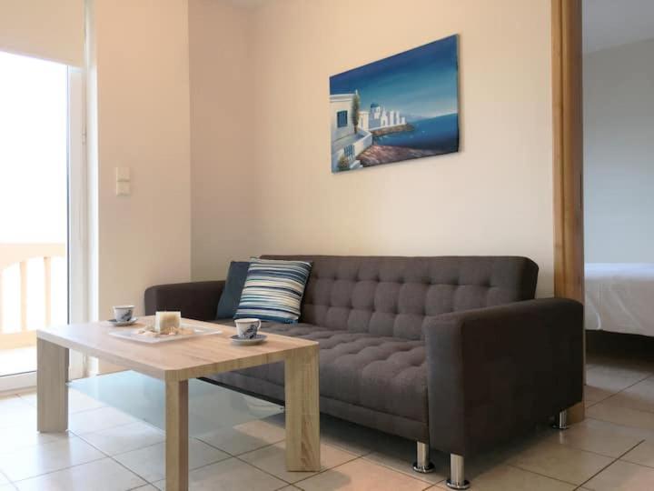 Koumpe Blue Sea View Apartment 레팀노 외부 사진